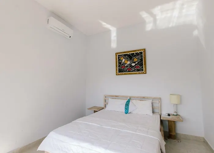 Habitación en casa particular Pluto House Canggu